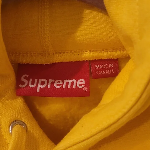 Supreme hoodie - Picture 3 of 4
